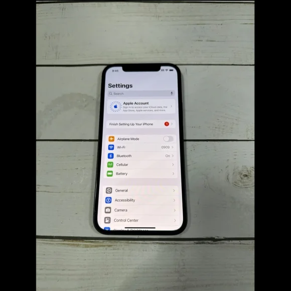 Apple iPhone 12 - Black